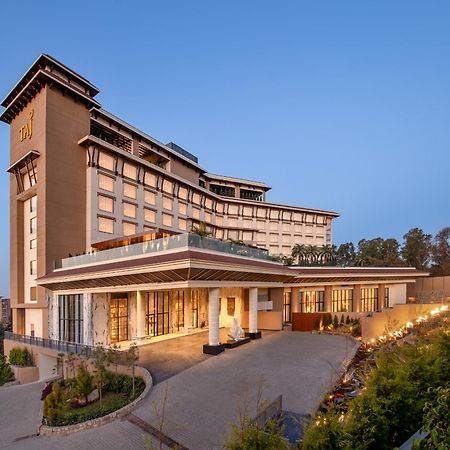 Taj Mussoorie Foothills, Dehradun Hotel Ngoại thất bức ảnh