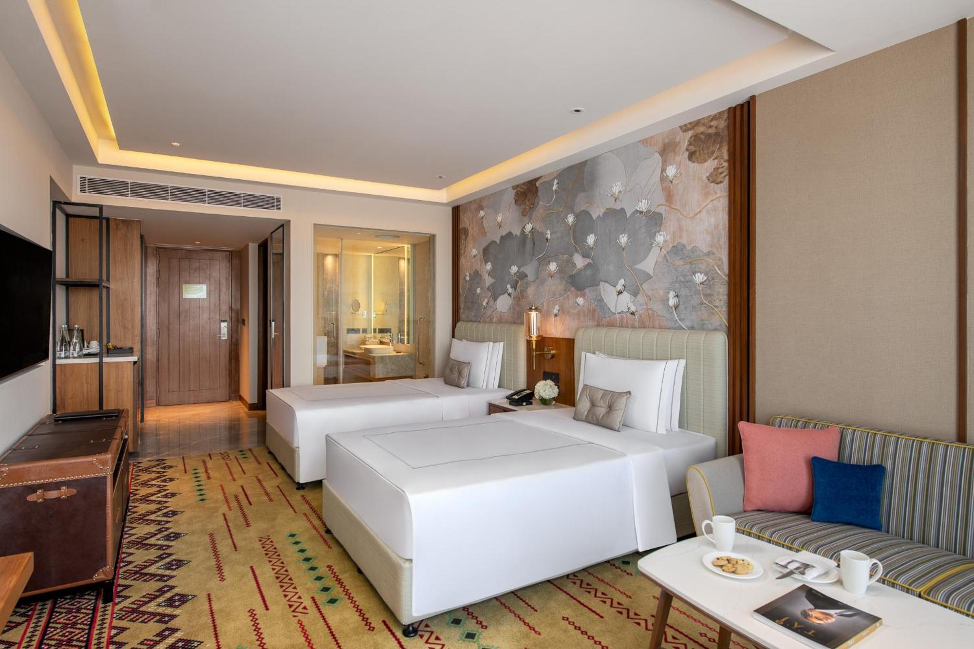Taj Mussoorie Foothills, Dehradun Hotel Ngoại thất bức ảnh