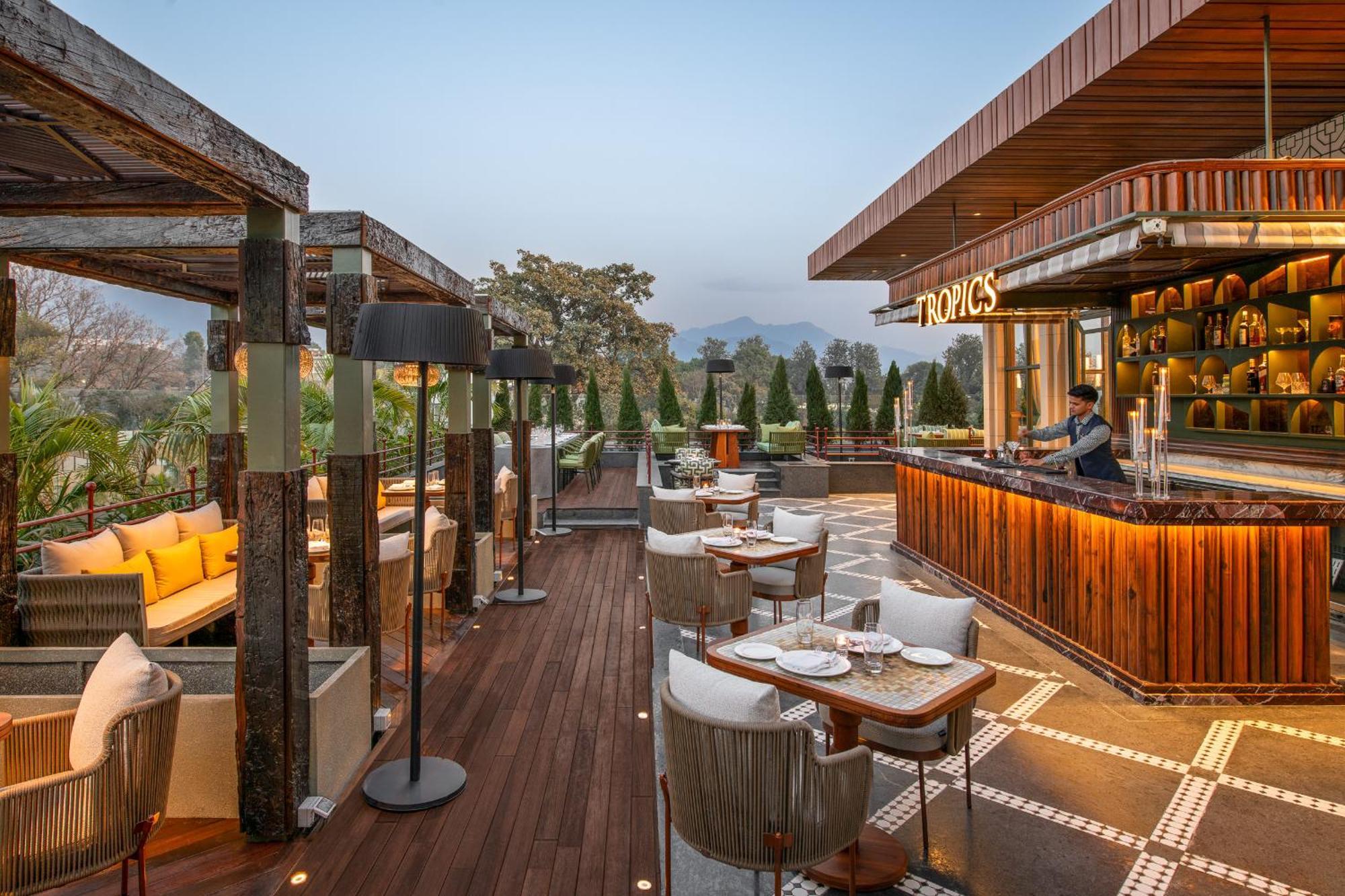 Taj Mussoorie Foothills, Dehradun Hotel Ngoại thất bức ảnh